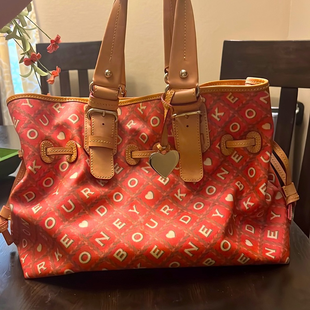 Dooney & Bourke Purse